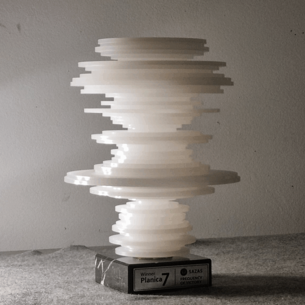 Trofeja Planica izdelana v Chemets 2